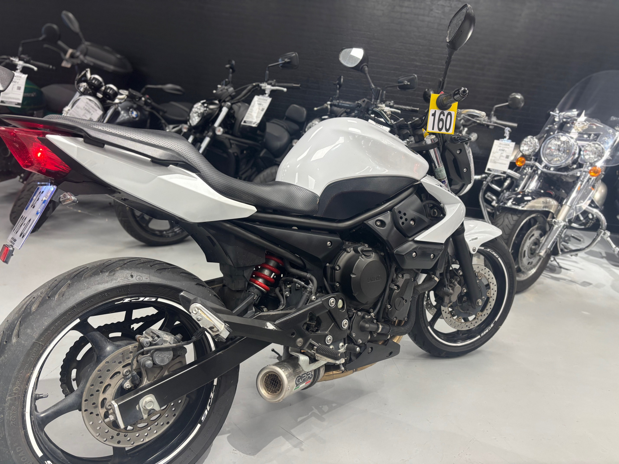 YAMAHA XJ6 (47.5CV)
