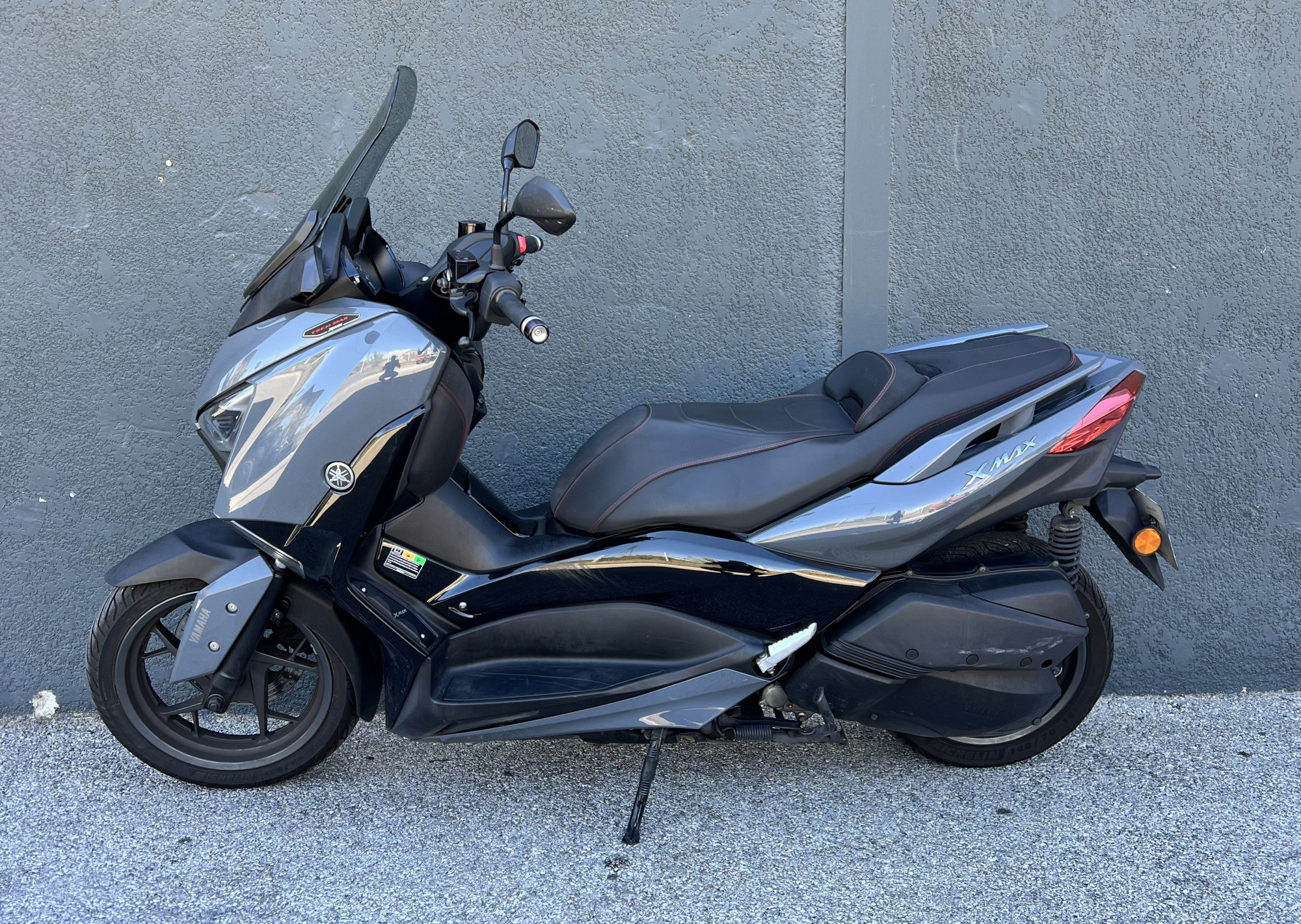 YAMAHA XMAX 300