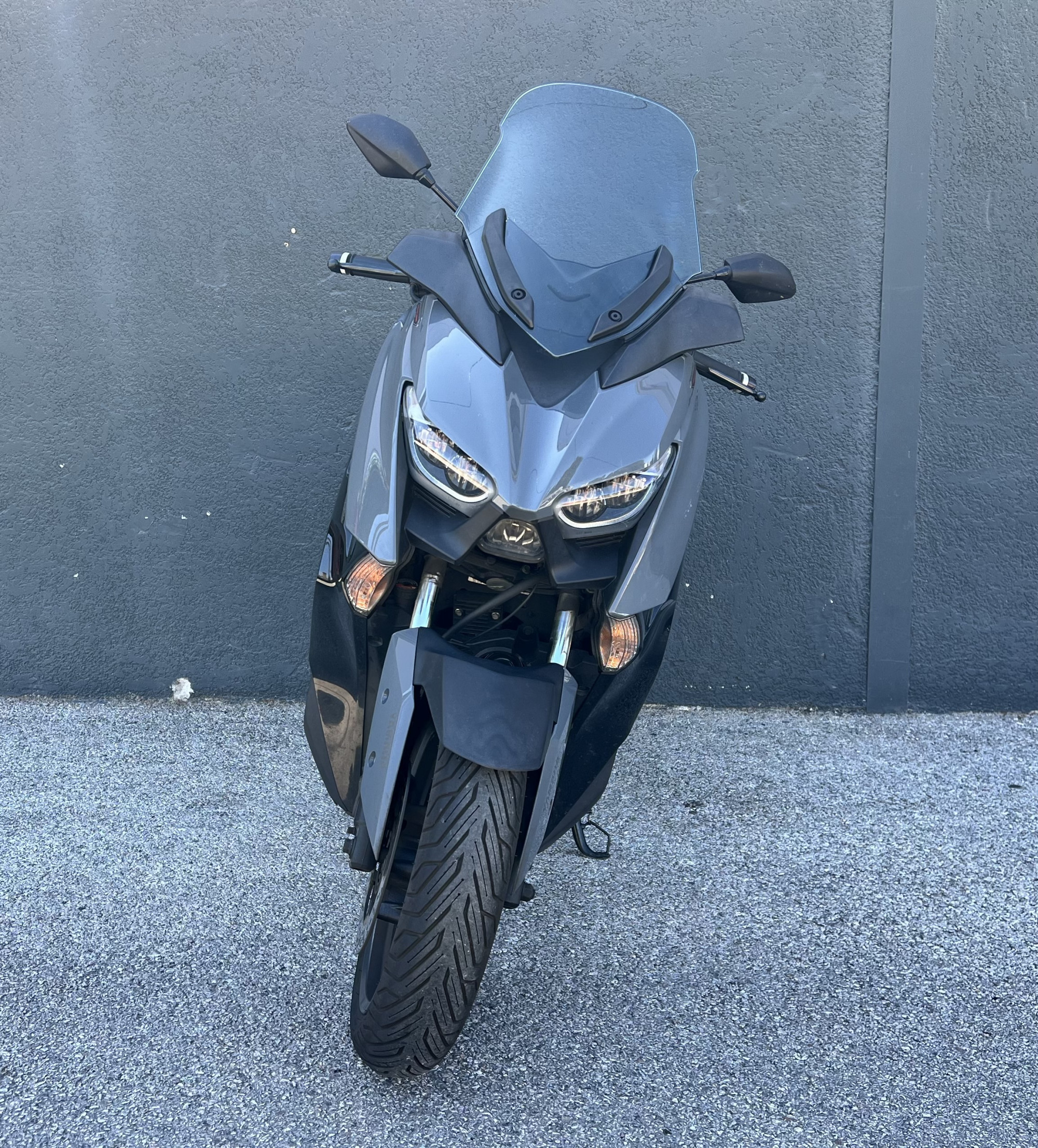 YAMAHA XMAX 300