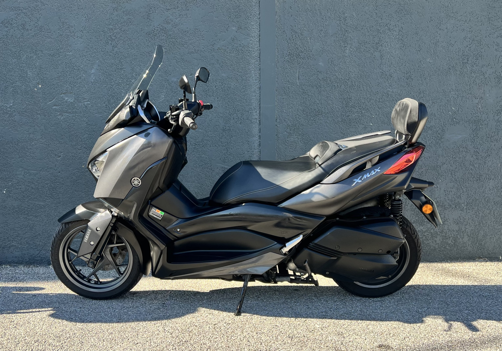 YAMAHA XMAX 300
