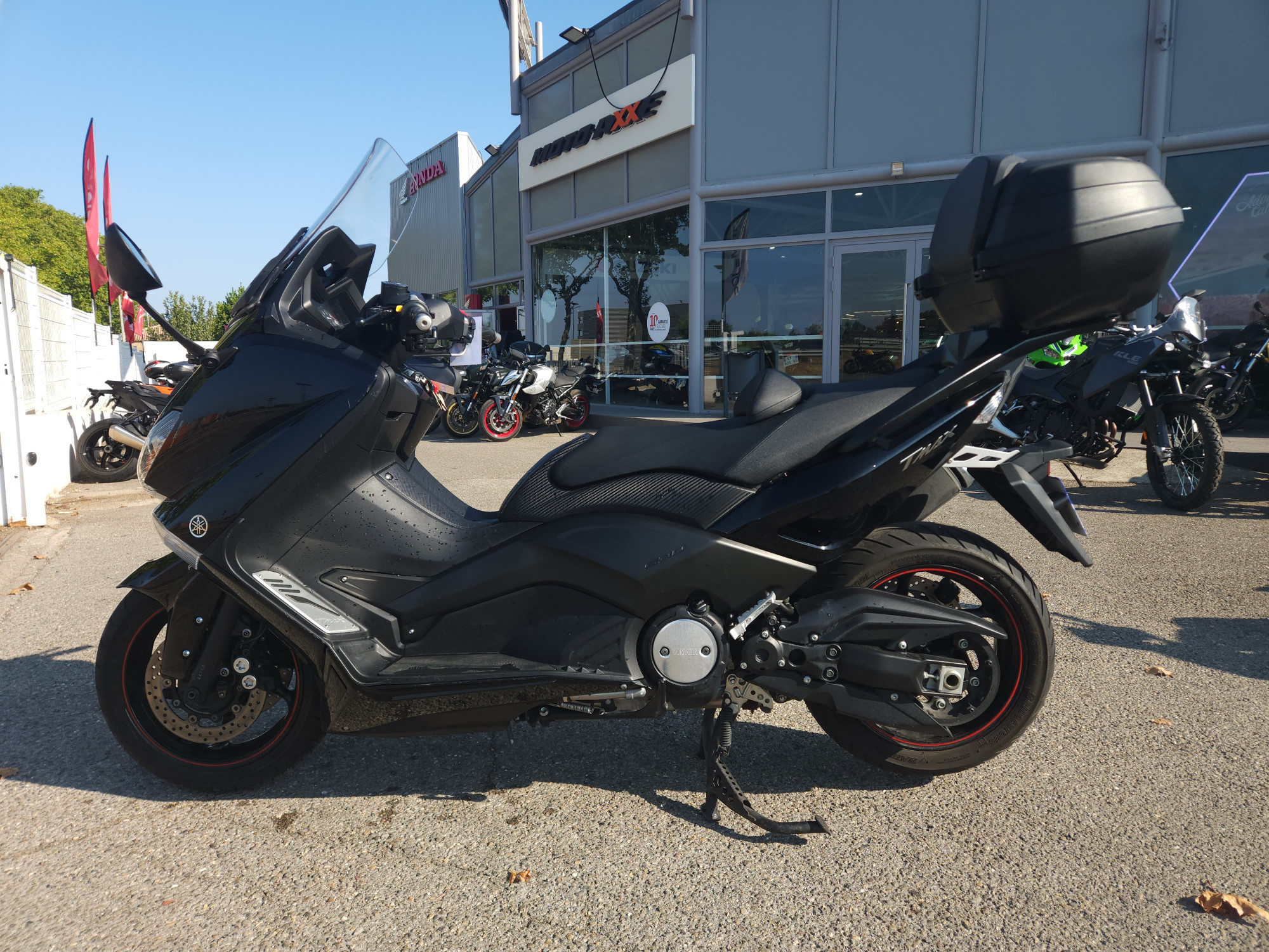 YAMAHA XP T-MAX 530