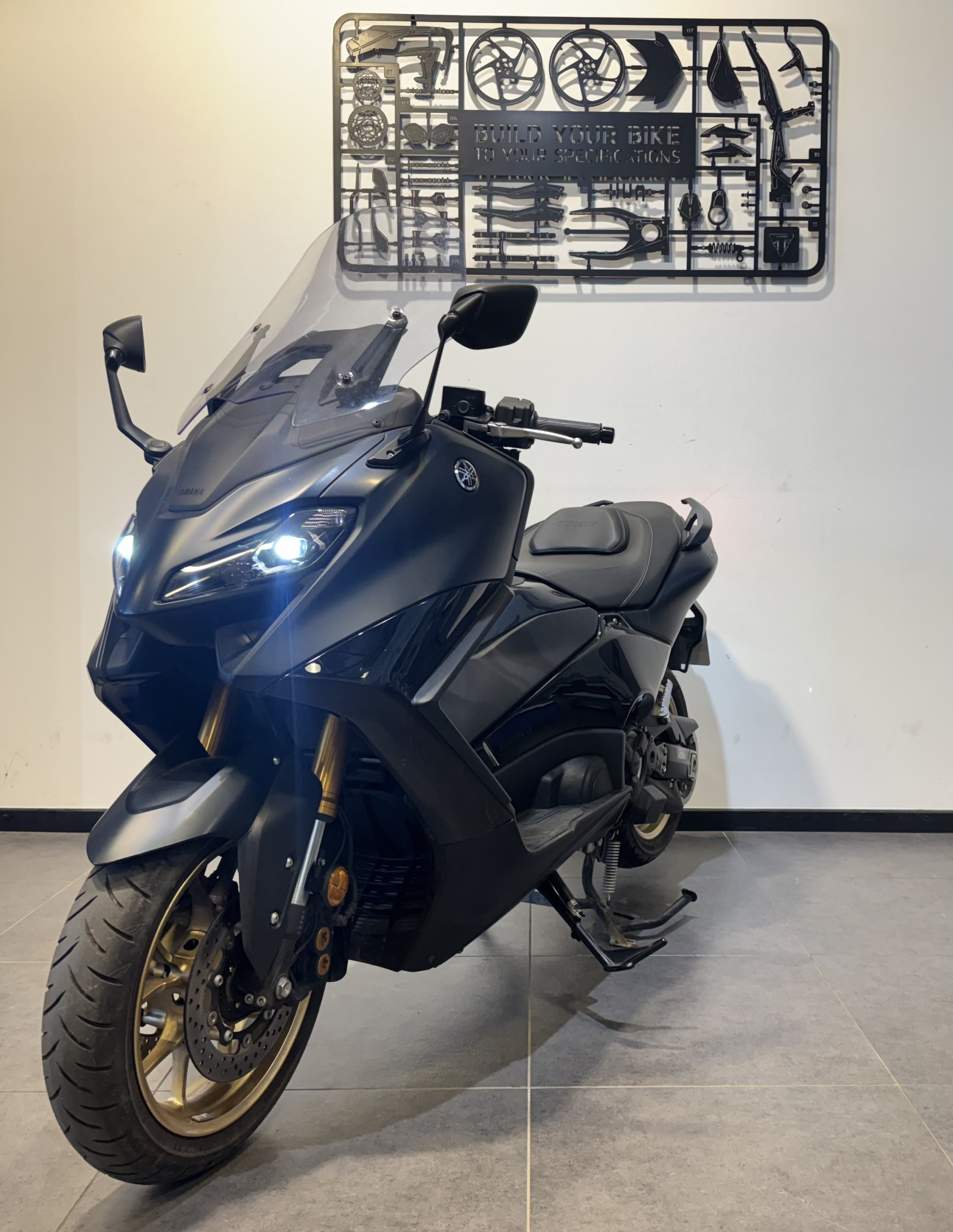 YAMAHA XP T-MAX 560 TECH MAX