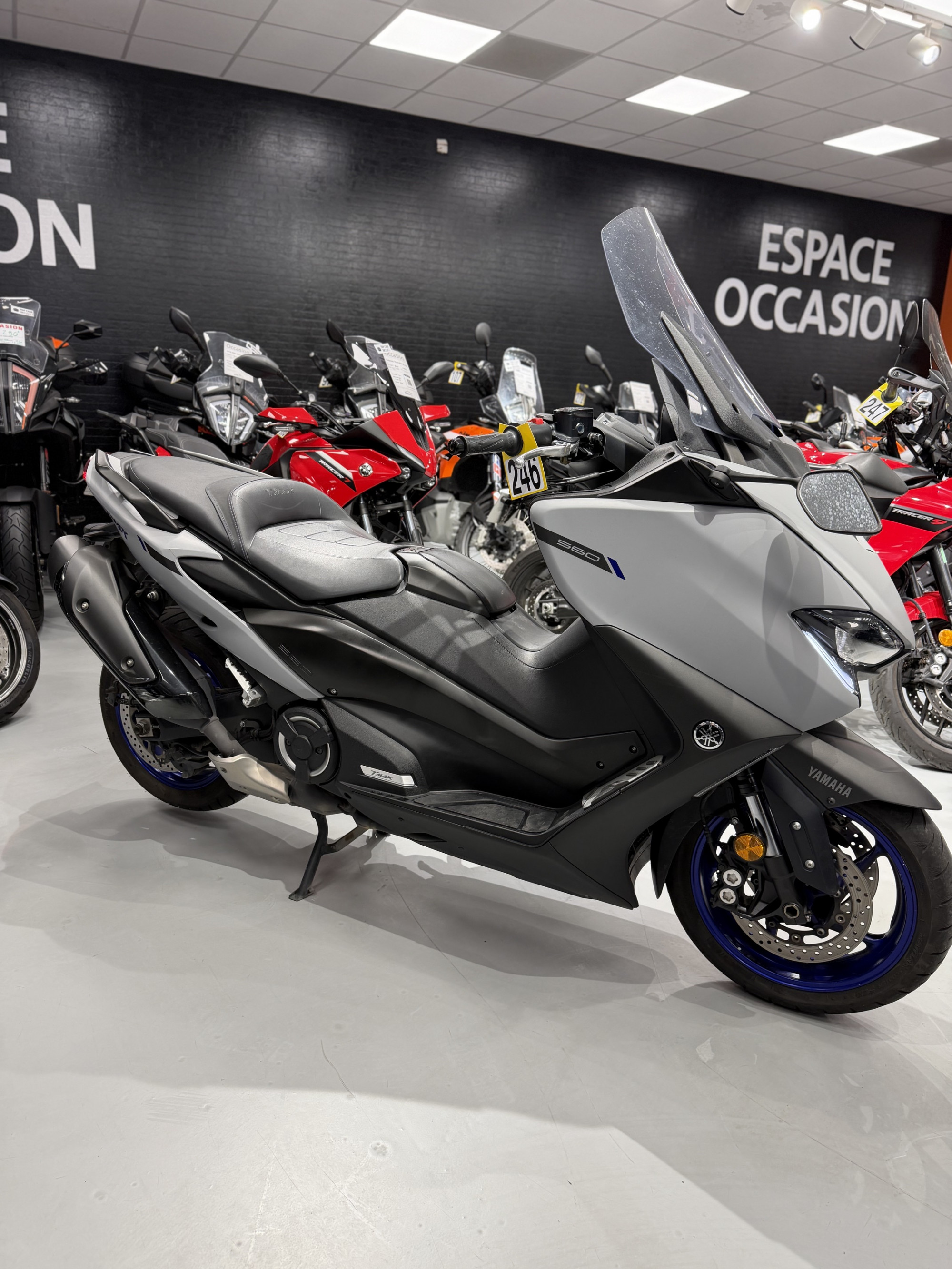 YAMAHA XP T-MAX 560