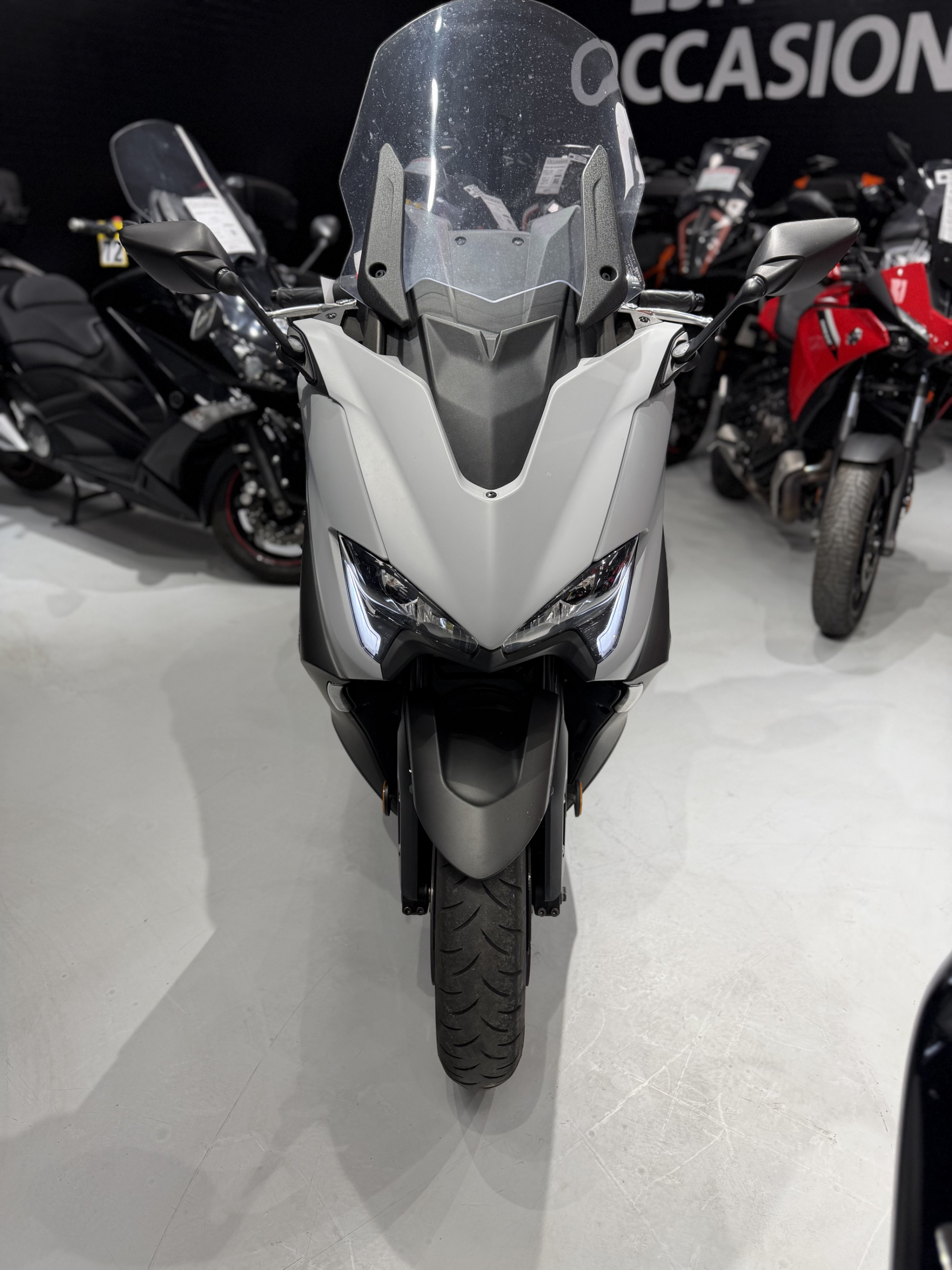 YAMAHA XP T-MAX 560