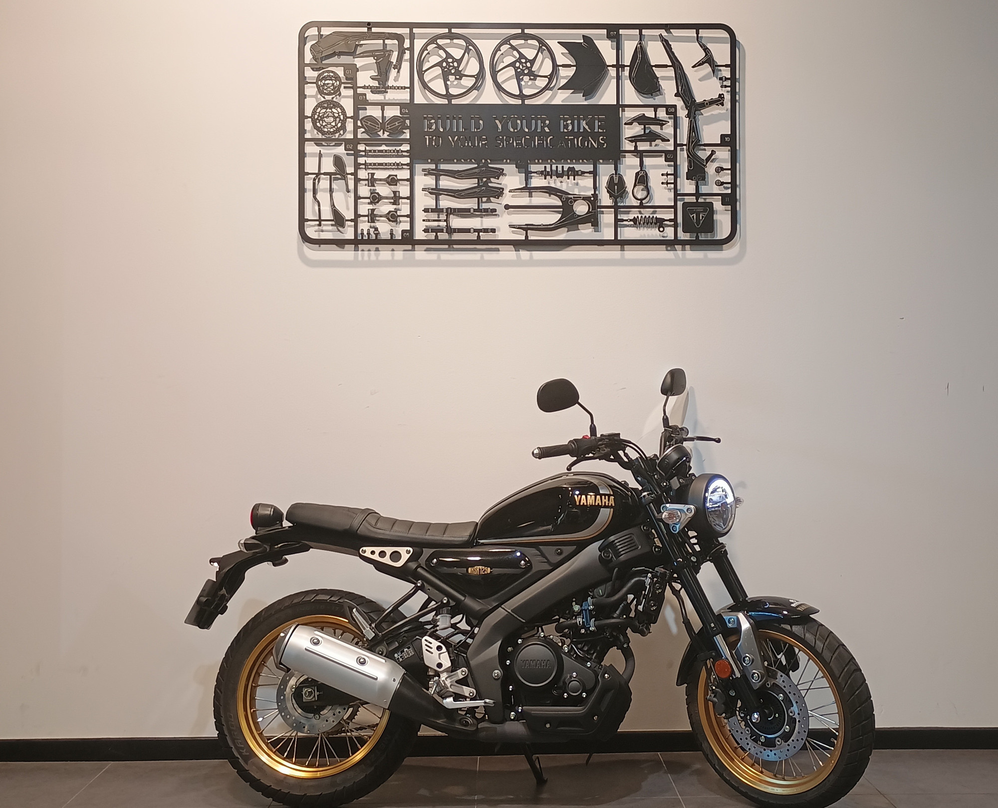 YAMAHA XSR 125 LEGACY