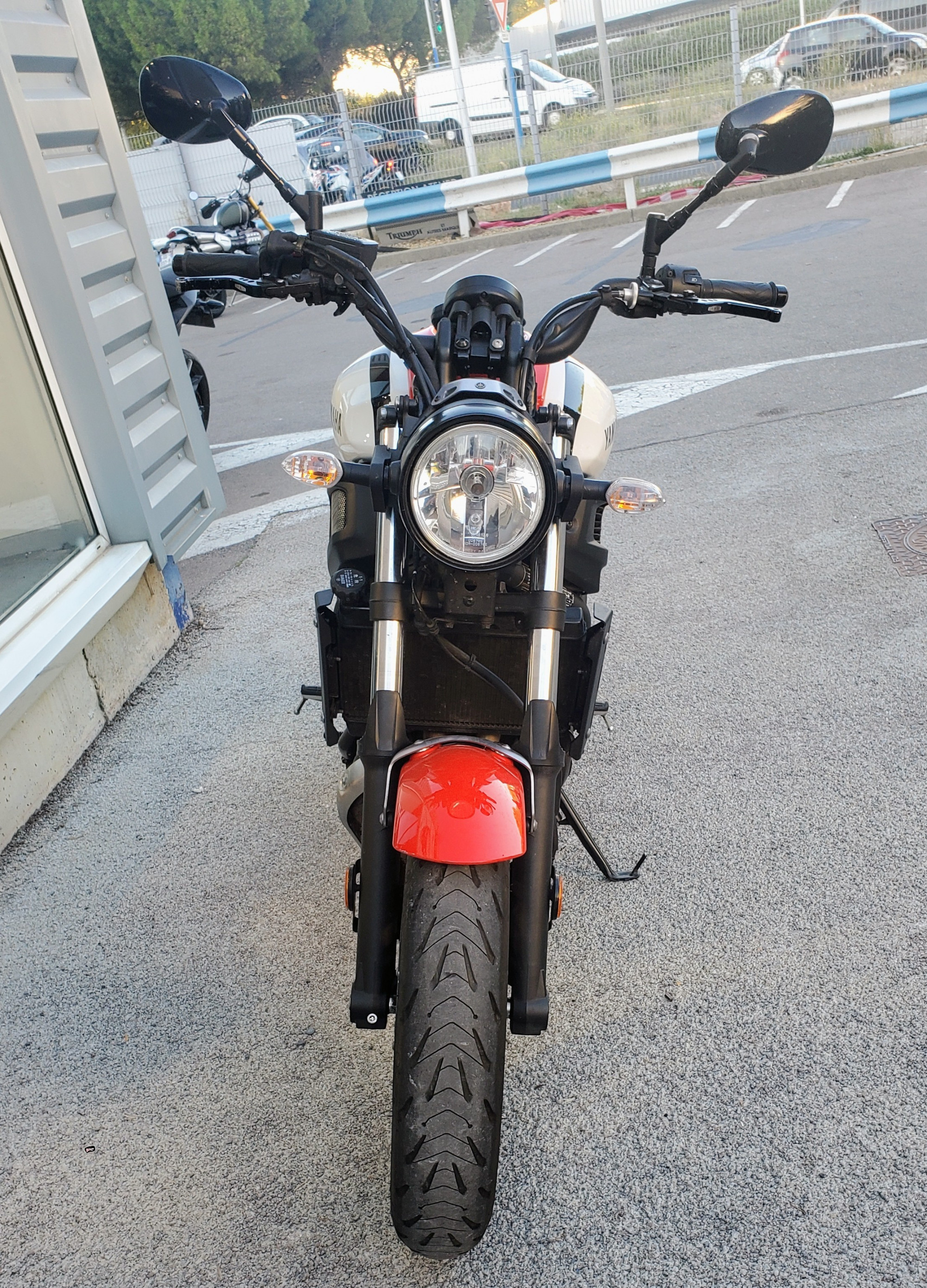 YAMAHA XSR 700