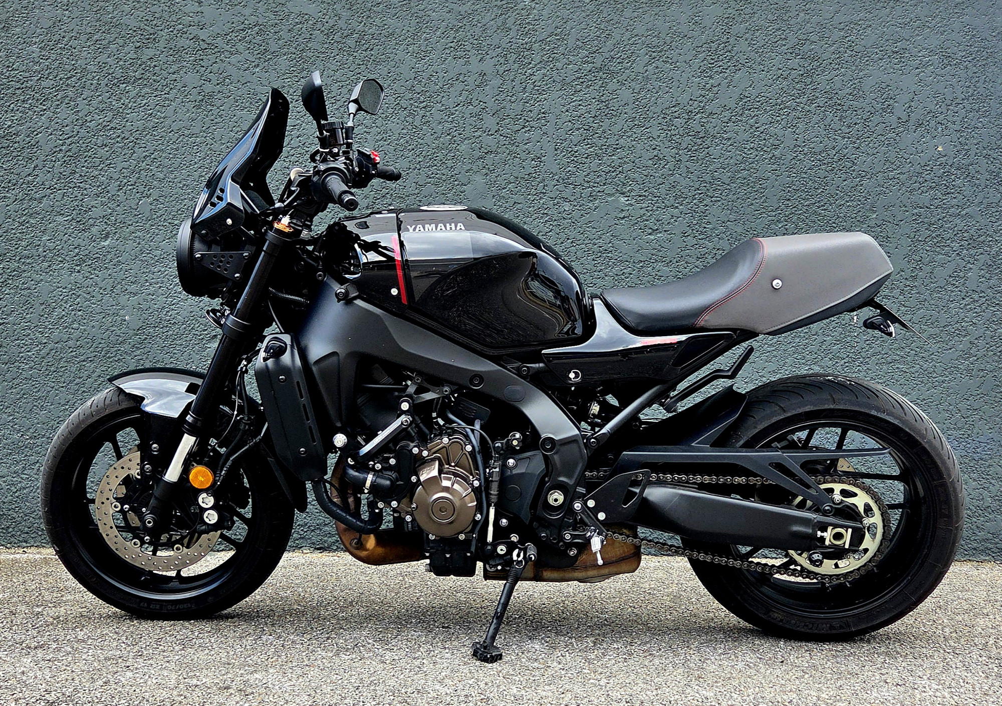 YAMAHA XSR 900 ABS