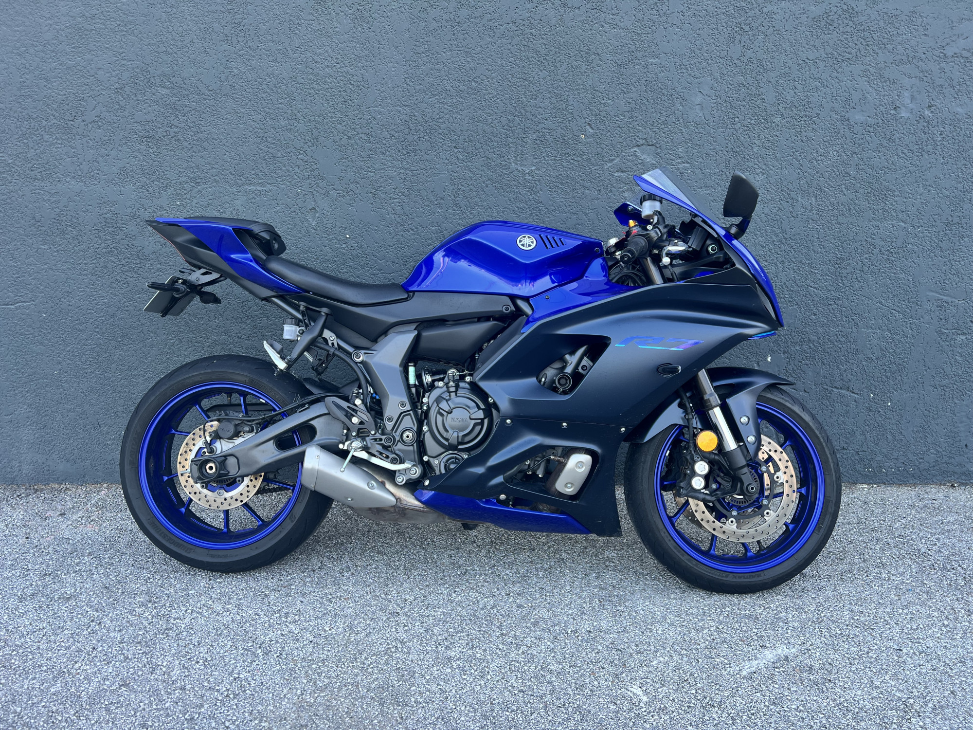 YAMAHA YZF-R7