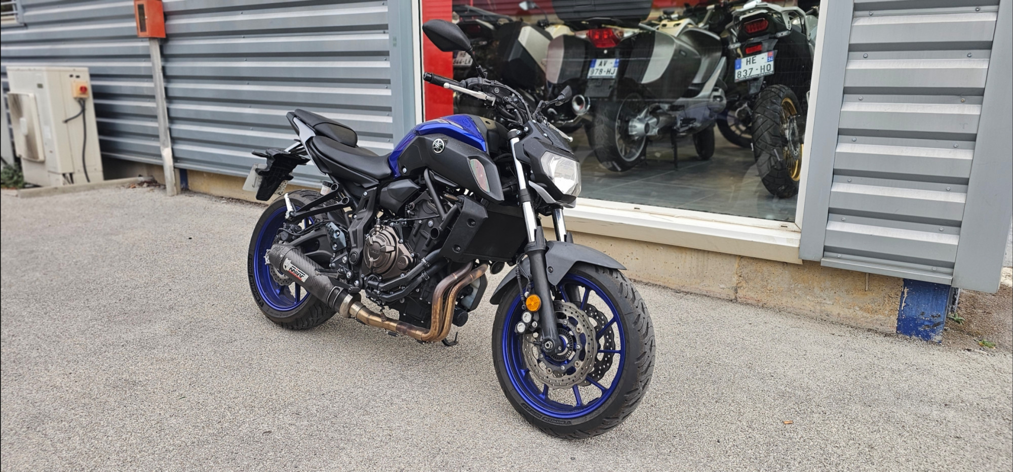 YAMAHA MT-07