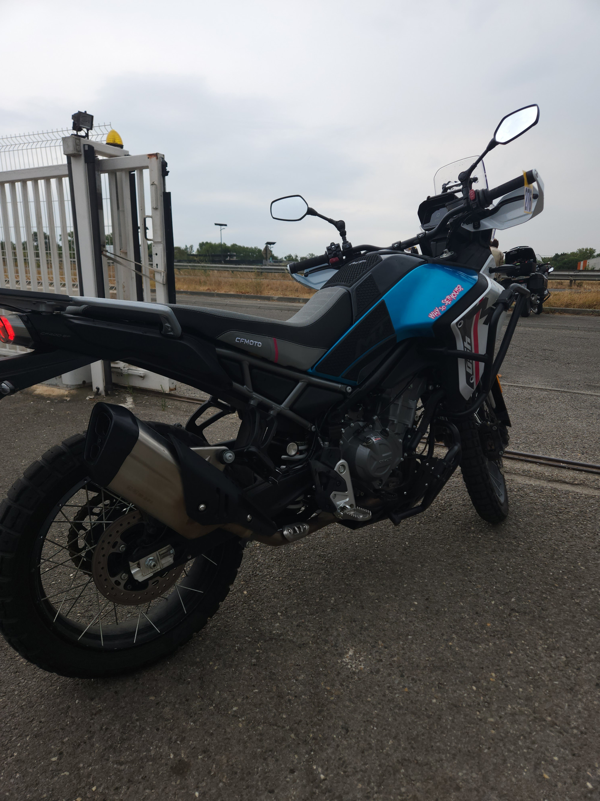 CF MOTO MT 450