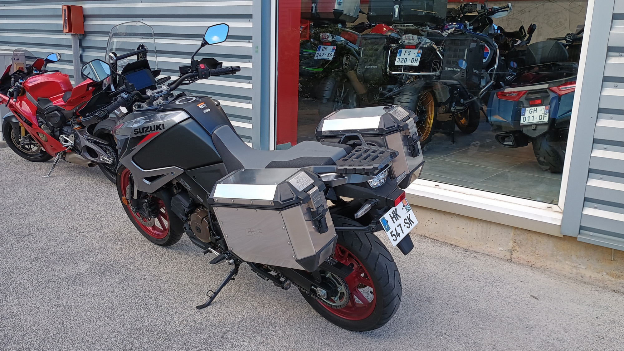 SUZUKI DL V-STROM 1050